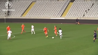 Pha solo ghi bàn tuyệt đỉnh như Messi của nữ cầu thủ Anh