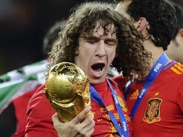 Những pha bóng đỉnh cao của chiến binh huyền thoại Carles Puyol ở Barcelona