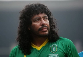 Rene Higuita - Thủ môn điên huyền thoại bậc nhất trong lịch sử túc cầu giáo