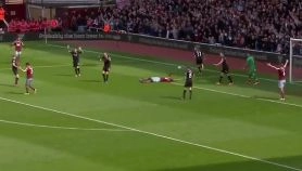 Video bàn thắng: West Ham United 1-0 Burnley (Vòng 35 Premier League 2014/2015)