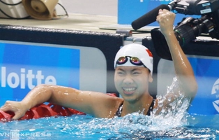 Video clip seagame 28: Kình ngư Ánh Viên đoạt HCV 200m ếch nữ