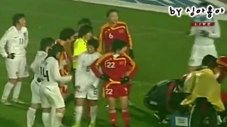 Màn chơi xấu bó tay toàn tập của nữ cầu thủ Trung Quốc