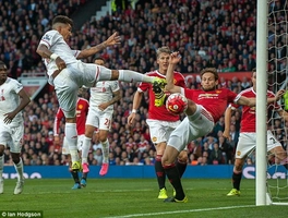 Màn trình diễn xuất sắc của Daley Blind ở trận đấu M.U 3-1 Liverpool