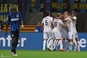 Video clip bàn thắng: Inter Milan 1-4 Fiorentina (Vòng 6 Serie A 2015/2016)