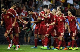 Video clip bàn thắng: TBN 2-0 Slovakia (Vòng loại Euro 2016)