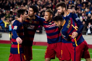 Chiêm ngưỡng các màn ban bật tiki-taka thần thánh của Barcelona