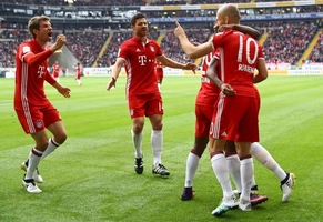 Tổng hợp: Eintracht Frankfurt 2-2 Bayern Munich (Vòng 7 Bundesliga 2016/17)
