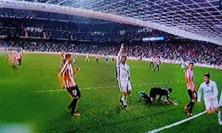 Clip sốc: Ronaldo bị nghi tố ... đồng đội ghi bàn ở thế việt vị