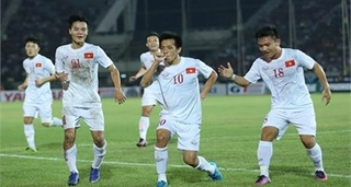 Tổng hợp: Việt Nam 2-1 Myanmar (Bảng B AFF Cup 2016)
