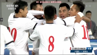 Hoàng Thanh Tùng HAGL sút xa gỡ hòa đẹp mắt cho U22 Việt nam