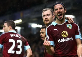 Tổng hợp: Burnley 3-2 Bournemouth (Vòng 15 NHA 2016/17)