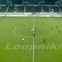 Hai đội phản ứng không thi đấu vì người tỵ nạn