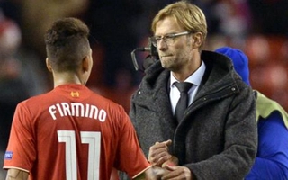 HLV Jurgen Klopp xỏ háng học trò Roberto Firmino