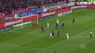 Thủ môn tội nghiệp nhất 2016: Nhận liên tiếp 2 pha nã rocket