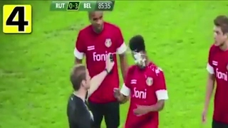 Trọng tài cứng nhất quả đất