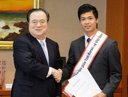 Công Phượng được ví là Messi Việt Nam trên truyền hình Nhật Bản