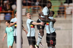 Bàn thắng thú vị nhất loạt trận giao hữu quốc tế đêm qua