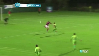 Siêu phẩm giật gót mà cao thủ Ibrahimovic cũng phải thán phục