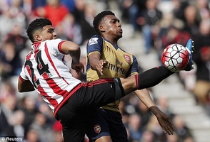 Video clip bàn thắng: Sunderland 0-0 Arsenal (Vòng 35 Premier League 2015/2016)