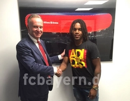 10 ngôi sao đình đám mà M.U vồ hụt trên TTCN