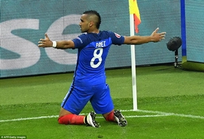 Nhạc trưởng Payet lại thăng hoa để tiêu diệt hiện tượng Iceland
