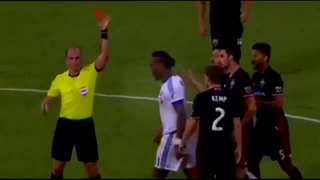 Voi rừng Drogba nhận thẻ đỏ ngớ ngẩn trên đất Mỹ