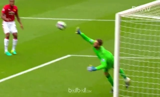 Những pha cứu thua hay nhất vòng 5 Ngoại hạng Anh 2016/17