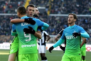 Tổng hợp: Udinese 1-2 Inter Milan (Vòng 17 Serie A 2016/17)