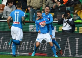 Udinese 0-1 Napoli: Khó nhọc giữ vị trí số 1