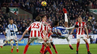 Tổng hợp: Huddersfield 1-1 Stoke (Vòng 20 Premier League 2017/18)