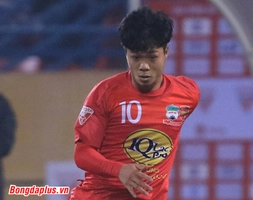 Tiền đạo Công Phượng ghi bàn đầu tiên ở V-League 2017