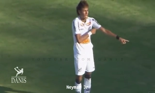 Những cầu thủ bóng đá hài hước nhất thế giới