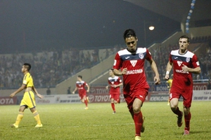 Tổng hợp: Quảng Ninh 2-1 SLNA (Vòng 6 V-League 2017)