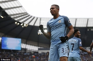 Tổng hợp: Man City 2-1 Swansea (Vòng 24 NHA 2016/17)