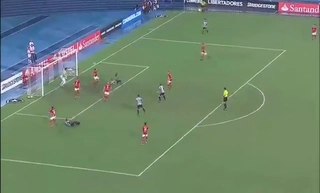 Siêu phẩm ngả bàn đèn nhân đôi có một không hai