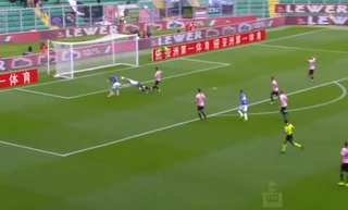 Chân sút Sampdoria bỏ lỡ cơ hội như Fernando Torres