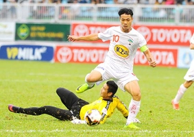 Các pha bỏ lỡ cơ hội ngon ăn của Công Phượng từ đầu năm 2017