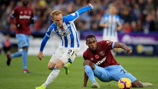 Video tổng hợp: Huddersfield 1-1 West Ham (Vòng 12 Premier League 2018/19)