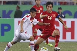 Video tổng hợp: Việt Nam 3-0 Lào (bảng A AFF Suzuki Cup 2014)