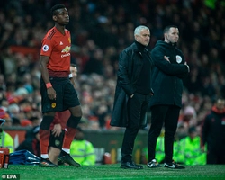 Video tổng hợp: MU 2-2 Arsenal (Vòng 15 Premier League 2018/19)