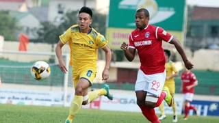 Video tổng hợp: Quảng Ninh 2-2 SLNA (Vòng 23 V-League 2018)