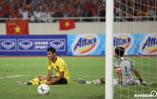 VIDEO: Tổng hợp những pha chơi xấu của Malaysia ở trận thua Việt Nam