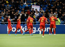Kazakhstan 0-2 Bỉ: Giữ vững mạch toàn thắng