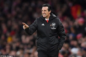 VIDEO: Chiếc ghế HLV bị đe dọa, Unai Emery vẫn tự tin về bản thân