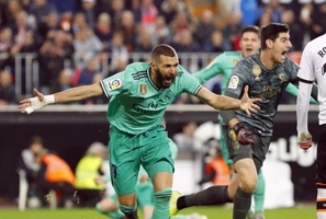 Sao Real Madrid được thưởng lớn trước thềm Siêu kinh điển