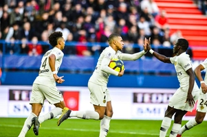 Video tổng hợp: Caen 1-2 PSG (Vòng 27 Ligue 1 2018/19)