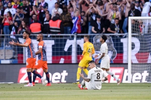 Video tổng hợp: Montpellier 3-2 PSG (Vòng 34 Ligue 1 2018/19)