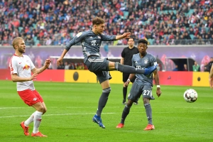 Leipzig 0-0 Bayern Munich: Hùm xám run rẩy chờ ngày đăng quang