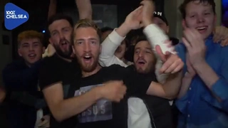 VIDEO: Fan Chelsea cởi trần, đốt pháo sáng mừng đội nhà vô địch