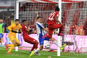Bayern Munich 2-2 Hertha Berlin: Hùm xám ra quân thất vọng ở Bundesliga 2019/20